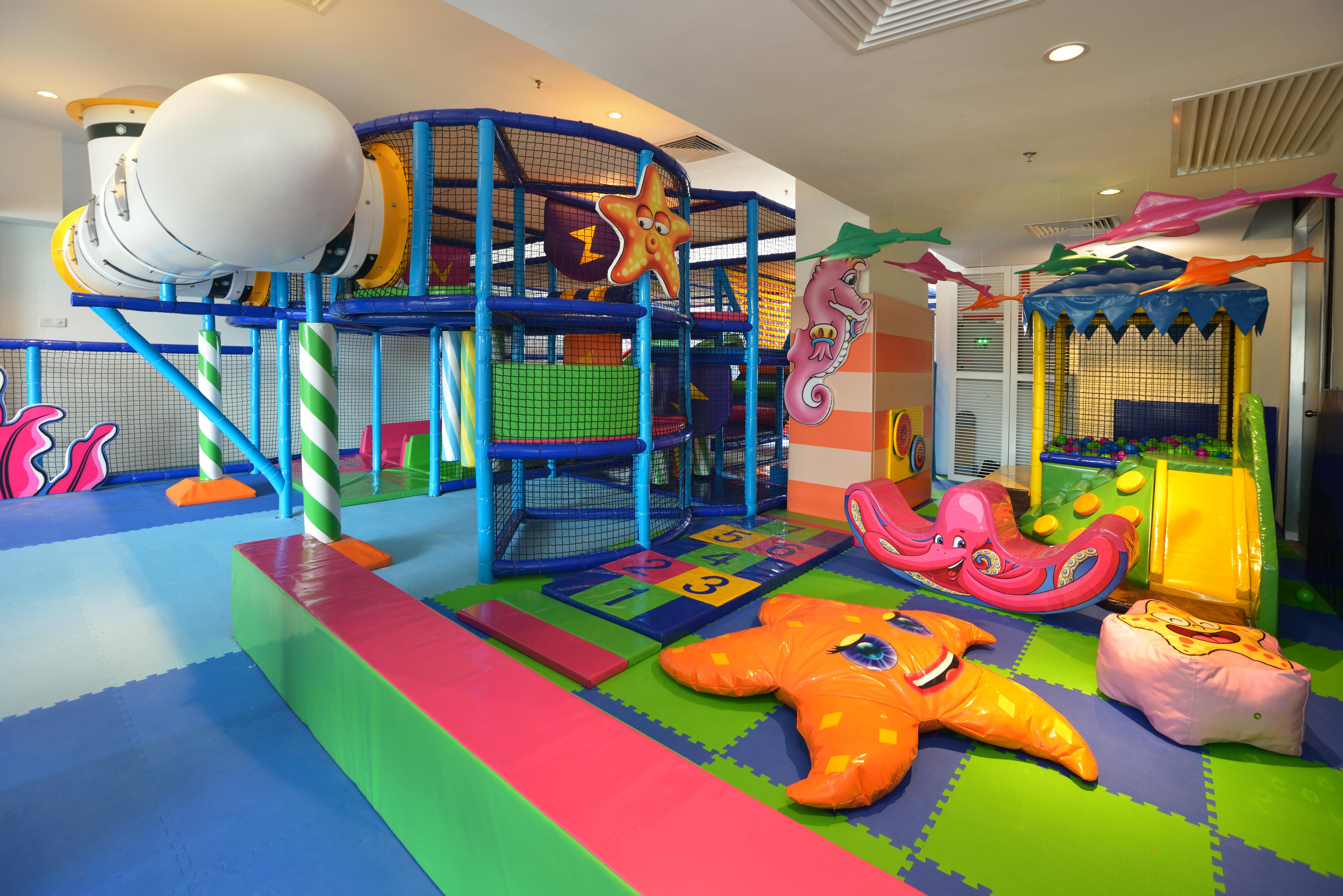 Lexis Suites Penang Bayan Lepas Zewnętrze zdjęcie An indoor playground in the United Arab Emirates