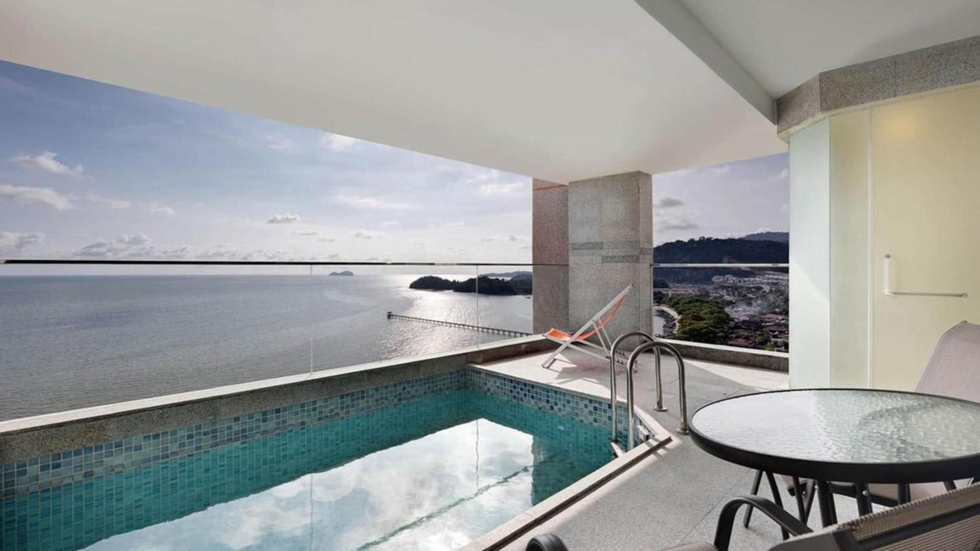 Lexis Suites Penang Bayan Lepas Zewnętrze zdjęcie